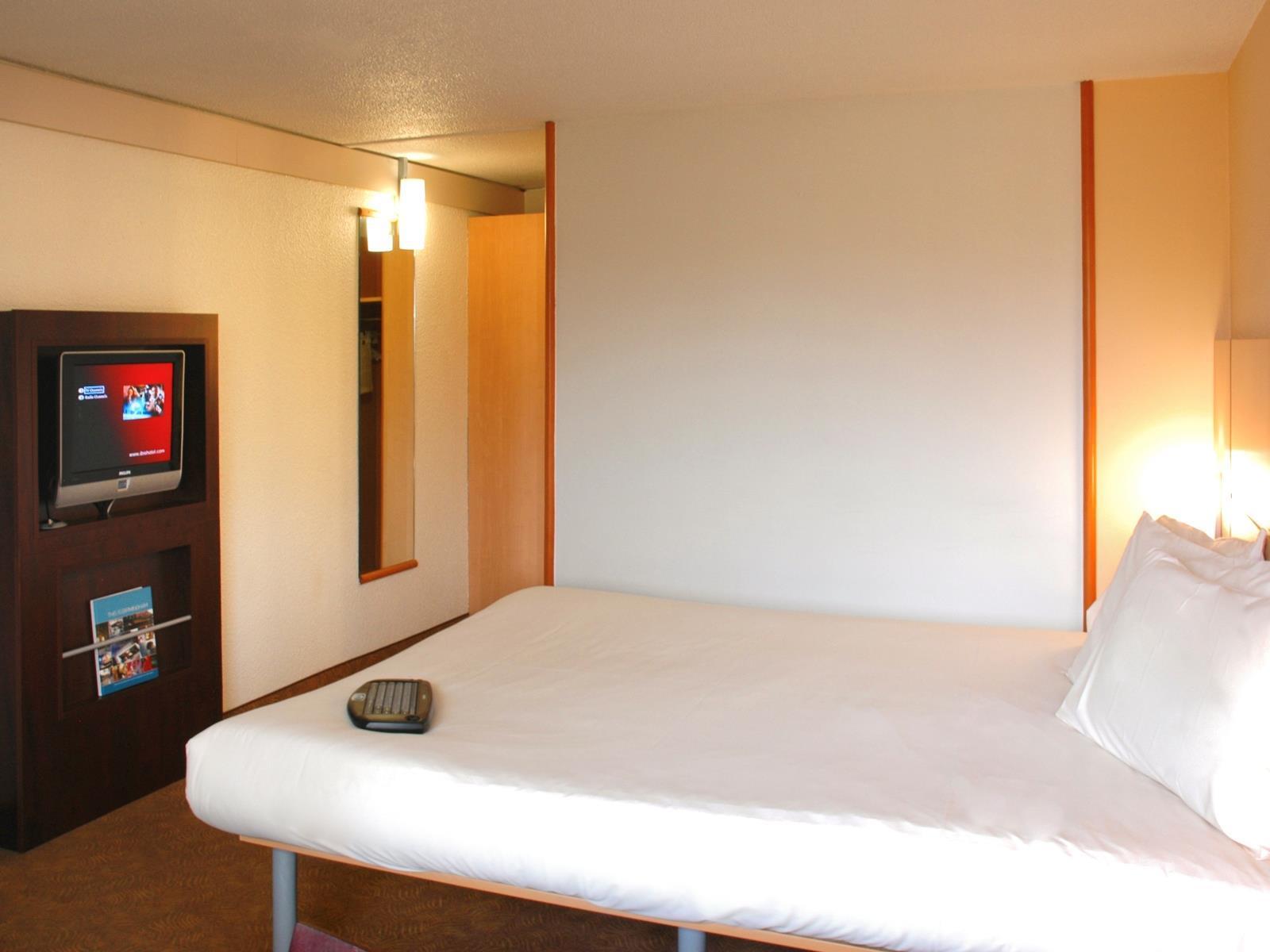 Ibis Birmingham Centre Irving Street Hotel Екстериор снимка